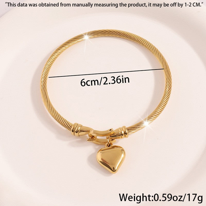 Titan Steel Bracelet Elegant Horsehoof Hook Heart Charm Bangle Non-Tarnish Electroplated Stainless Steel Jewelry