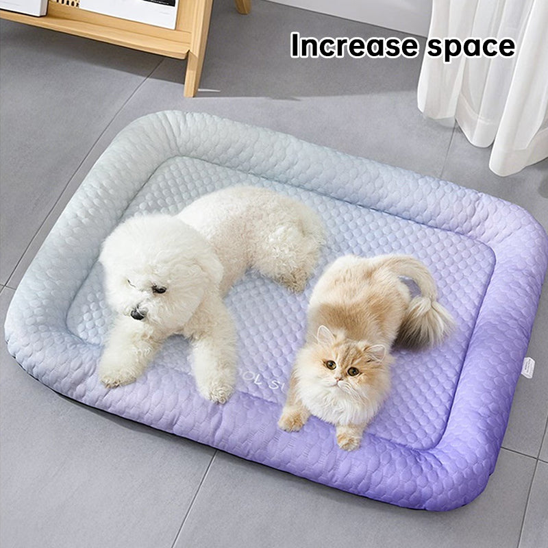 Cooling Pet Pad for Summer – Breathable Cold‑Silk Ice Mat, Gentle on Skin, Gradient Colors