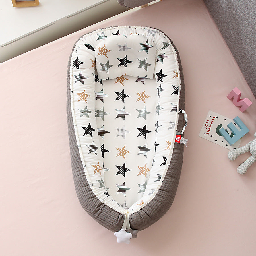 Removable and washable portable baby crib baby pillow travel crib