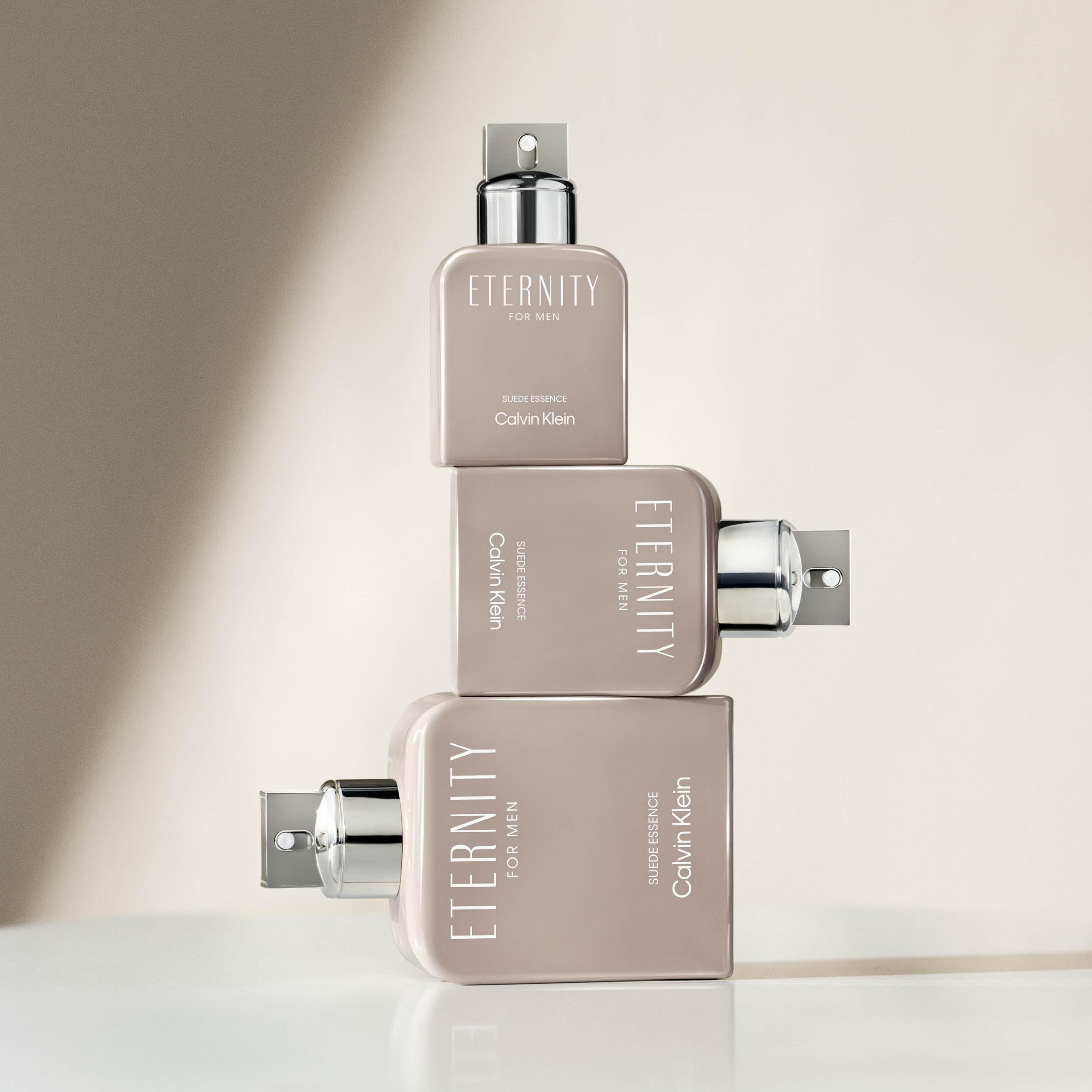 Calvin Klein Eternity for Men Suede Essence Parfum – Fougère Cologne for Men – With Geranium, Vanilla & A Suede Accord – Long-Lasting Fragrance