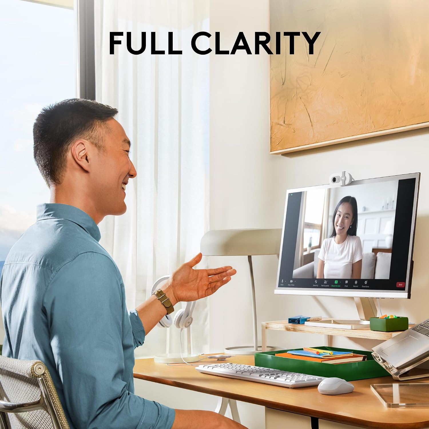Logitech Brio 100 Full HD 1080p Webcam for Streaming and Meetings - White | 1080p with auto-light correction, built-in mic, privacy shutter, USB-A, compatible with Teams, Google Meet, Zoom and more